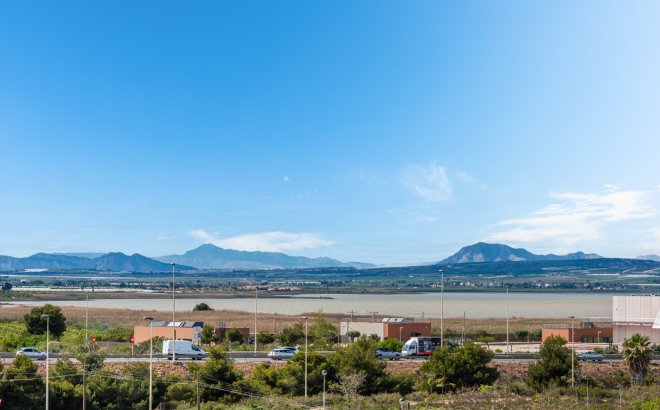 Revente - Appartement -
Torrevieja - Costa Blanca