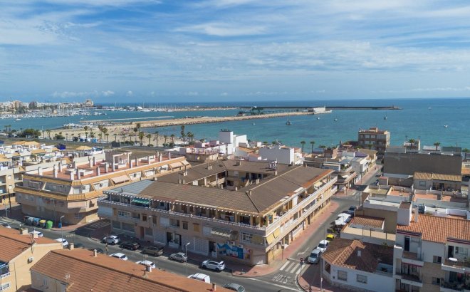 Nouvelle Construction - Appartement -
Torrevieja - Playa Los Naufragos