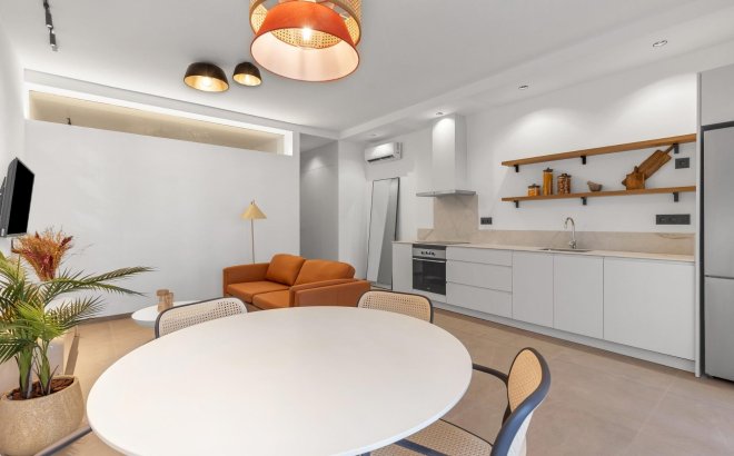 Nouvelle Construction - Appartement -
Torrevieja - Playa Los Naufragos