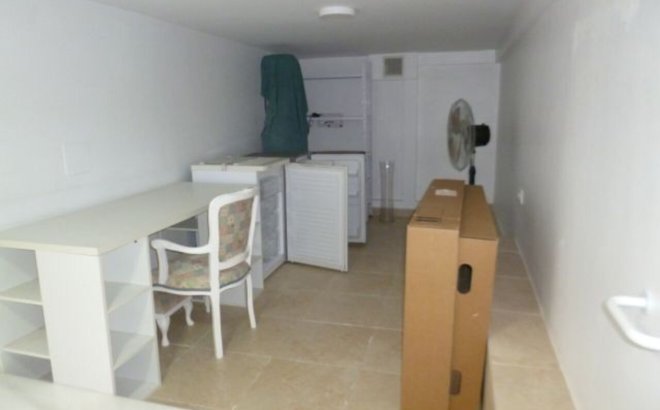 Resale - Villa -
Villamartin - Costa Blanca