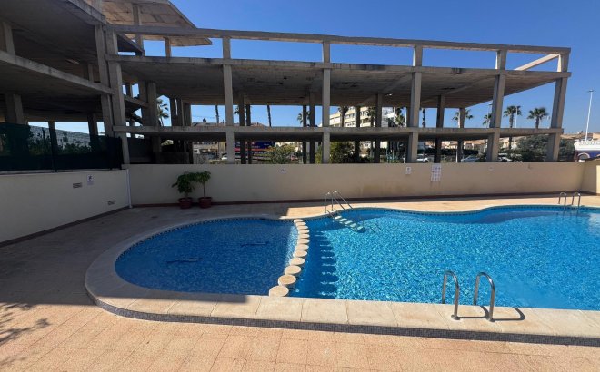 Resale - Apartment -
Torrevieja - Costa Blanca
