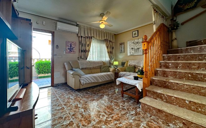 Revente - Town House -
Orihuela Costa - Costa Blanca