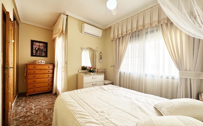 Revente - Town House -
Orihuela Costa - Costa Blanca