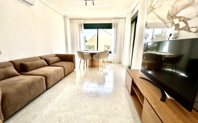 Resale - Apartment -
Campoamor - Costa Blanca