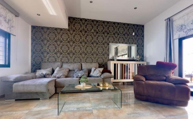 Herverkoop - Villa -
Pilar de la Horadada - Torre De La Horadada