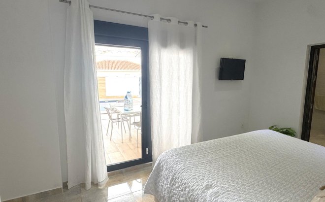 Herverkoop - Villa -
Pilar de la Horadada - Torre De La Horadada