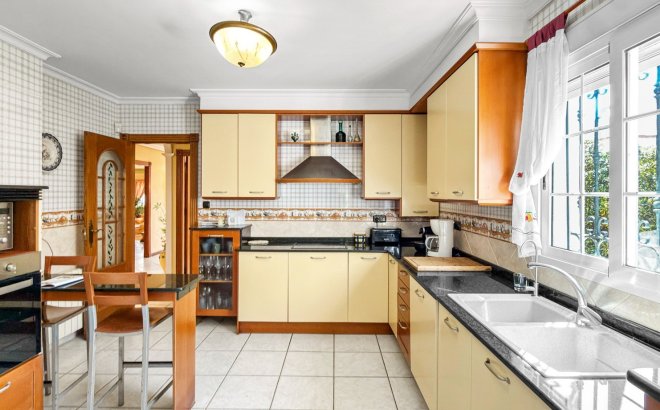 Revente - Villa -
Torrevieja - Costa Blanca