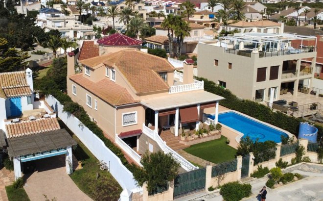 Revente - Villa -
Torrevieja - Costa Blanca