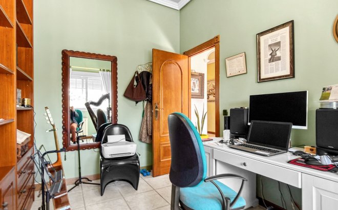 Revente - Villa -
Torrevieja - Costa Blanca