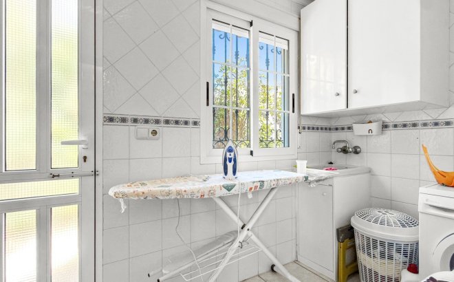 Revente - Villa -
Torrevieja - Costa Blanca