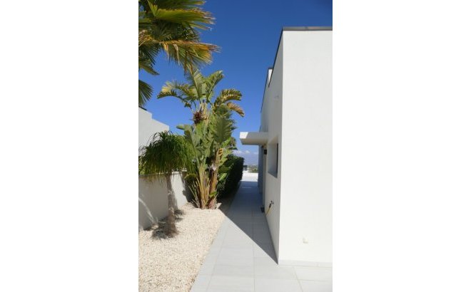 Resale - Villa -
Benijofar - Costa Blanca