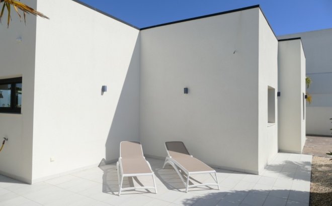 Resale - Villa -
Benijofar - Costa Blanca