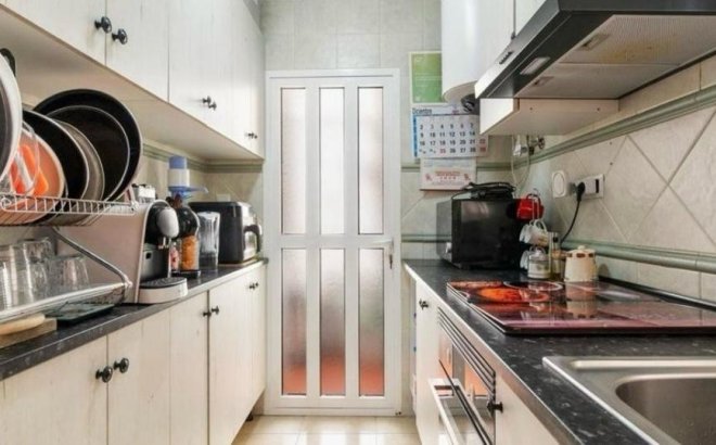 Resale - Dúplex -
San Miguel de Salinas - Las Filipinas