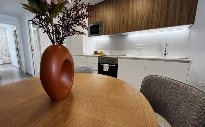 Revente - Appartement -
Torrevieja - Playa del Cura