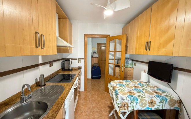 Revente - Appartement -
Torrevieja - Playa del Cura