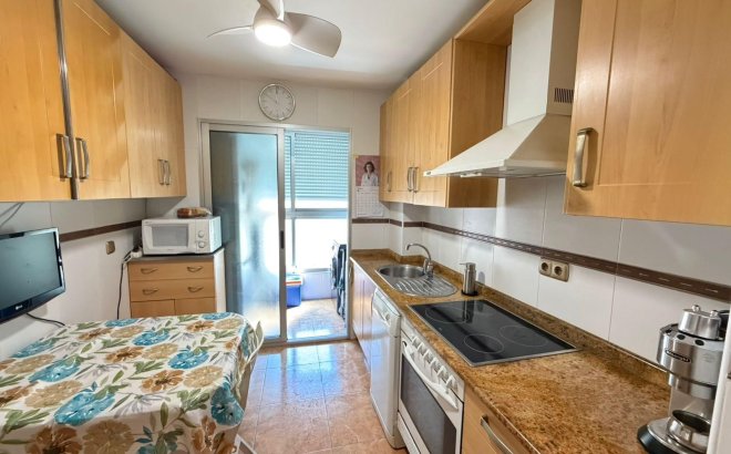 Revente - Appartement -
Torrevieja - Playa del Cura