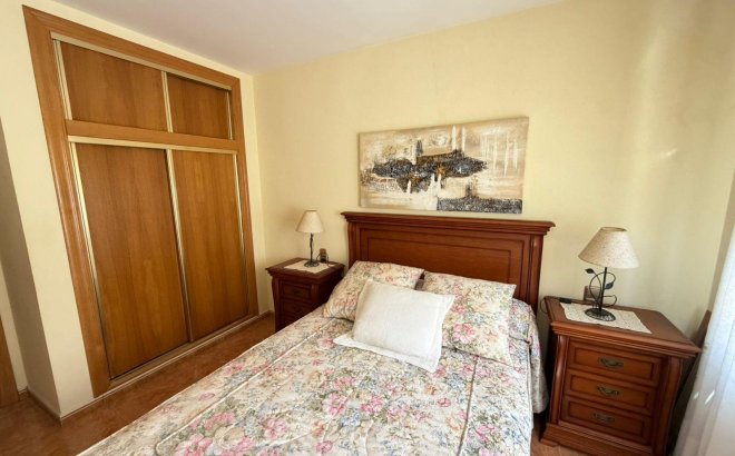 Revente - Appartement -
Torrevieja - Playa del Cura