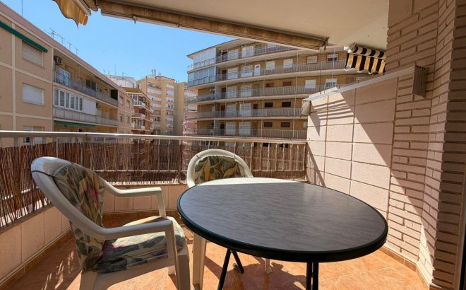 Revente - Appartement -
Torrevieja - Playa del Cura
