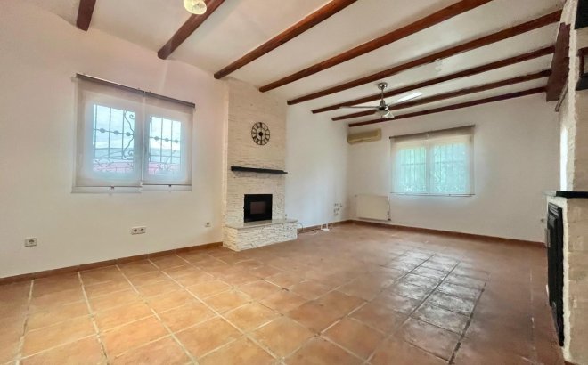 Resale - Villa -
Torrevieja - Los Balcones - Los Altos del Edén