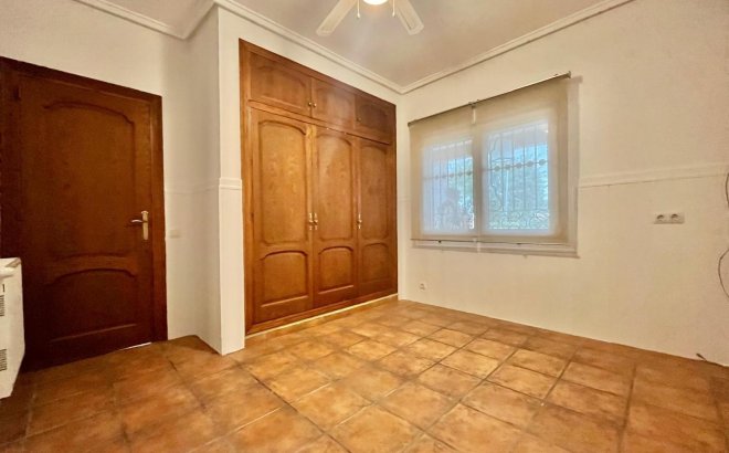 Resale - Villa -
Torrevieja - Los Balcones - Los Altos del Edén