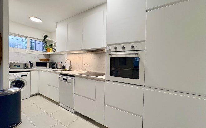 Resale - Town House -
Orihuela Costa - Costa Blanca