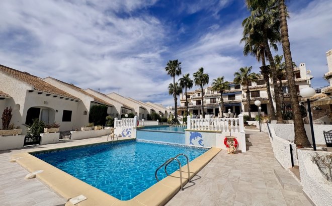 Resale - Town House -
Orihuela Costa - Costa Blanca