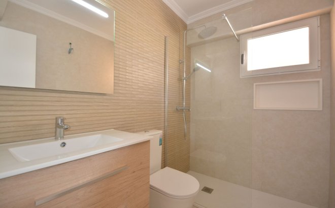 Revente - Appartement -
Torrevieja - Costa Blanca