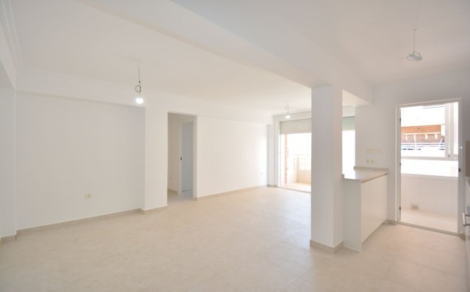 Revente - Appartement -
Torrevieja - Costa Blanca