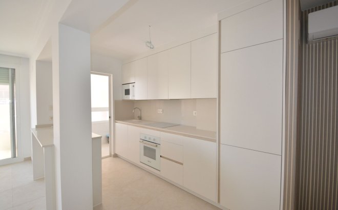 Revente - Appartement -
Torrevieja - Costa Blanca