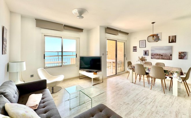 Resale - Apartment -
Torrevieja - Estacion De Autobuses