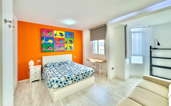 Resale - Apartment -
Torrevieja - Estacion De Autobuses