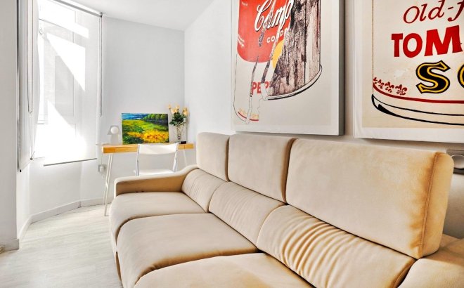 Resale - Apartment -
Torrevieja - Estacion De Autobuses