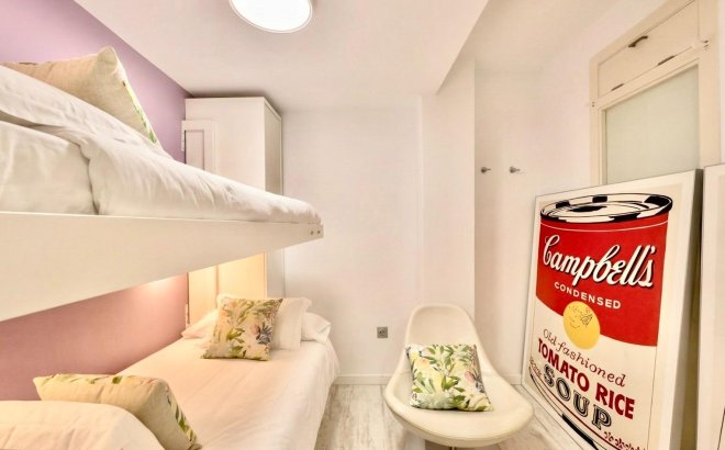 Resale - Apartment -
Torrevieja - Estacion De Autobuses