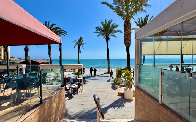 Resale - Apartment -
Torrevieja - Estacion De Autobuses