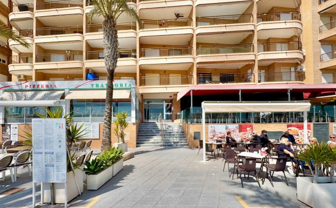 Resale - Apartment -
Torrevieja - Estacion De Autobuses