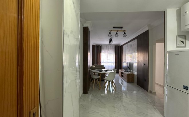 Resale - Apartment -
Torrevieja