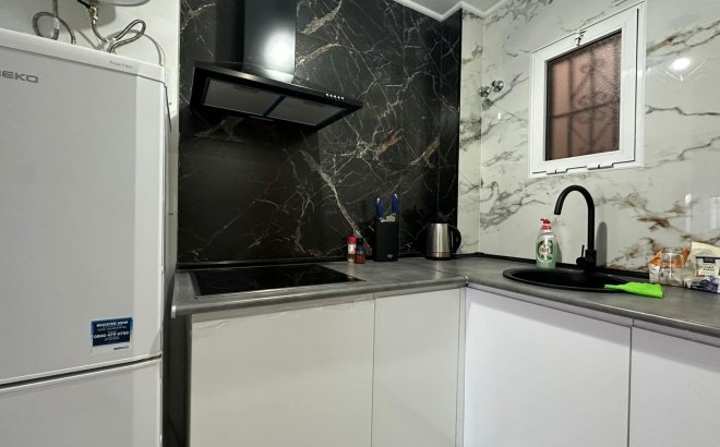 Resale - Apartment -
Torrevieja