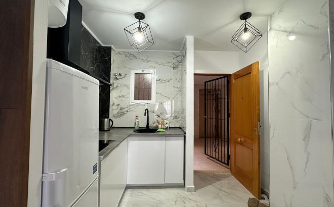 Resale - Apartment -
Torrevieja