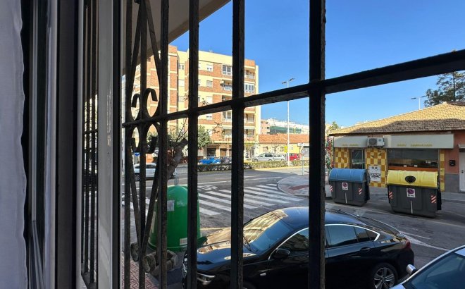 Resale - Apartment -
Torrevieja