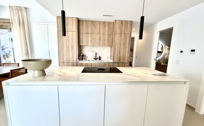 Revente - Villa -
San Miguel de Salinas - Inland