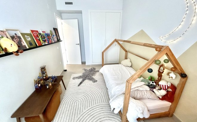 Revente - Villa -
San Miguel de Salinas - Inland