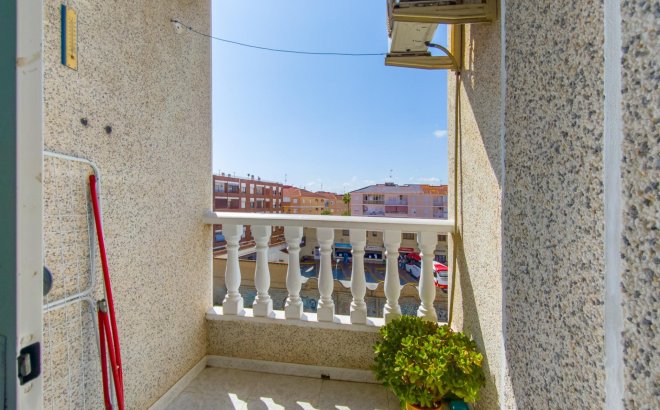 Herverkoop - Appartement -
Torrevieja - Estacion De Autobuses