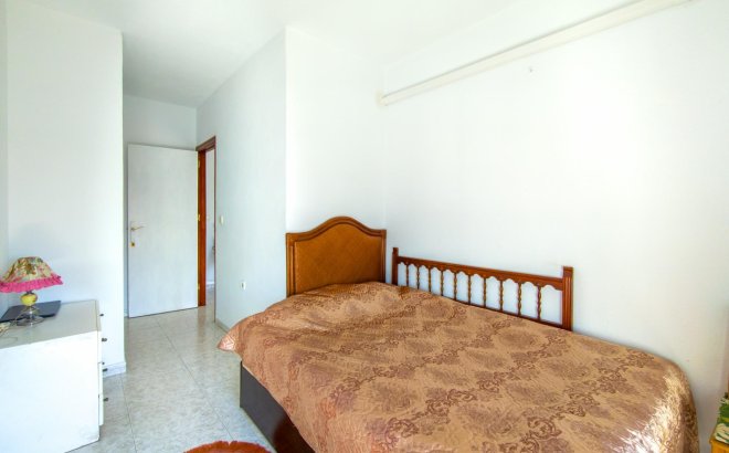 Herverkoop - Appartement -
Torrevieja - Estacion De Autobuses