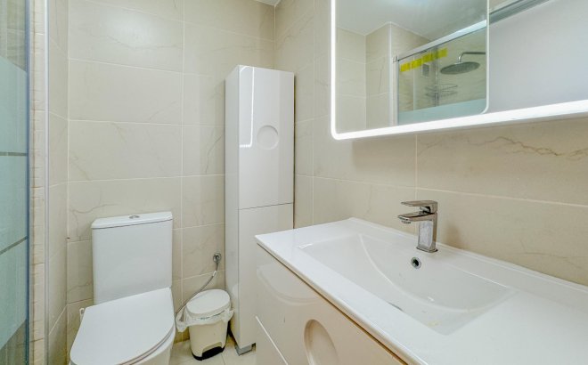 Resale - Apartment -
Torrevieja - La Mata Pueblo