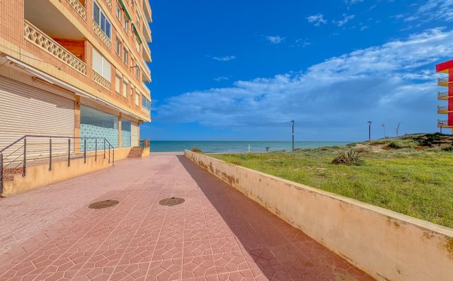 Resale - Apartment -
Torrevieja - La Mata Pueblo