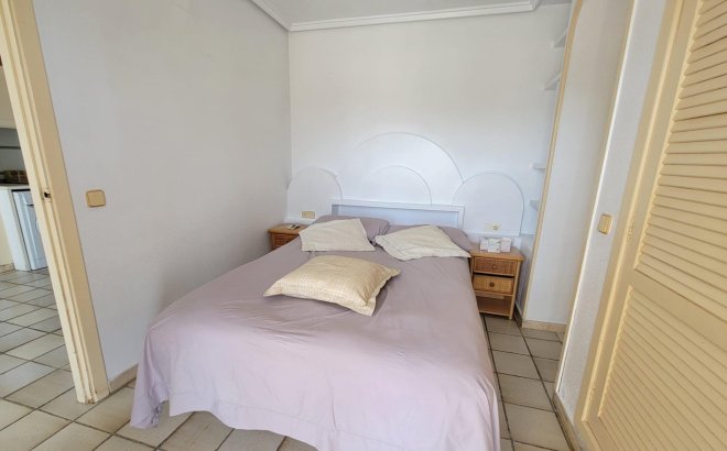 Herverkoop - Penthouse -
Torrevieja - Playa De La Mata