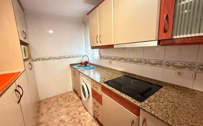 Revente - Appartement -
Torrevieja - Playa del Cura
