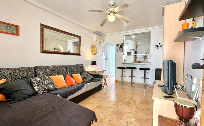 Herverkoop - Bungalow -
Torrevieja - El Limonar