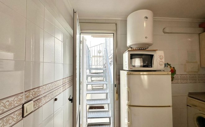 Herverkoop - Bungalow -
Torrevieja - El Limonar