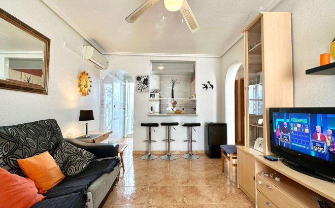 Herverkoop - Bungalow -
Torrevieja - El Limonar